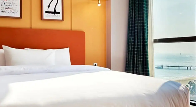 Двухместный номер Deluxe с частичным видом на море Brown Dot Hotel Songjeong