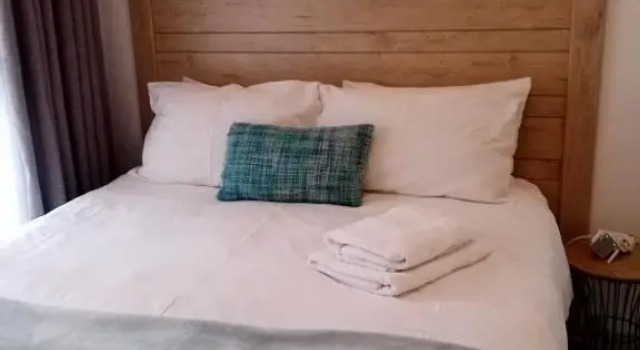 LANGA S COZY GUESTHOUSE, Prenota Hotel Hotel a Gauteng con piscina, Piscina