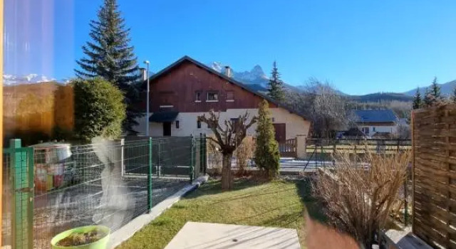 Коттедж Maison + jardin vue sur les montagnes