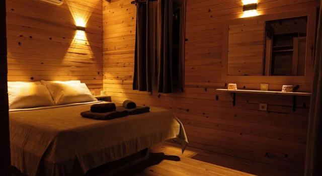 Коттедж Deluxe Goat Bungalow and Camping