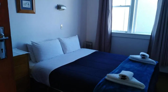 The Eagle, Buchen Sie Hotel Günstige Hotels in Südinsel Neuseelands