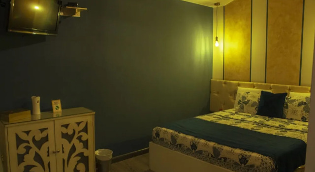 Camera Business Ronda Hotel Boutique by Chat Noir