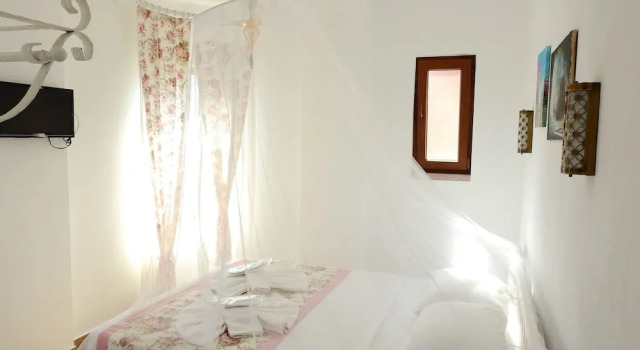 Mercanay Butik Otel, Забронировать Отель Отели Айвалык с завтраком, Завтраки