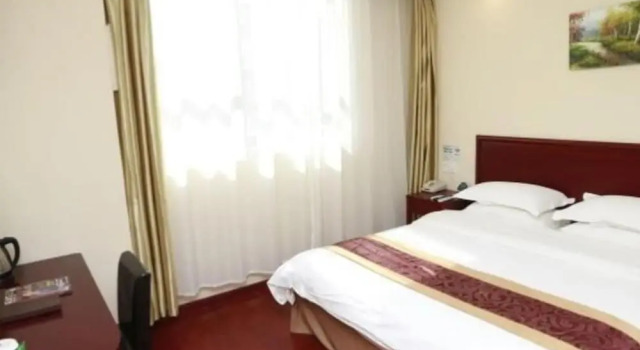 Семейный номер Standard GreenTree Inn Nanjing Lishui District Lishui Airport Road Express Hotel