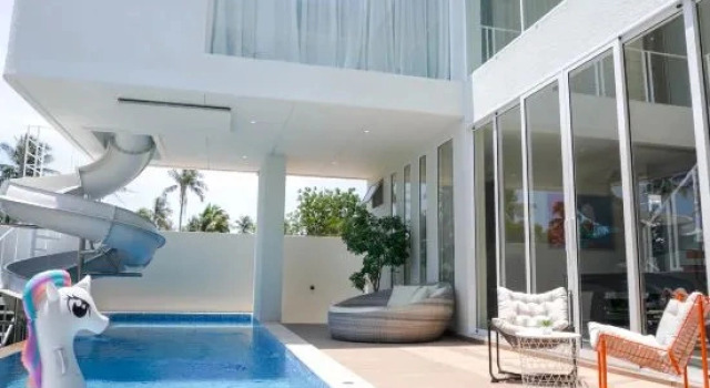 Le Leaf Valley Seabeach Z17 Marin Mira Poolvilla