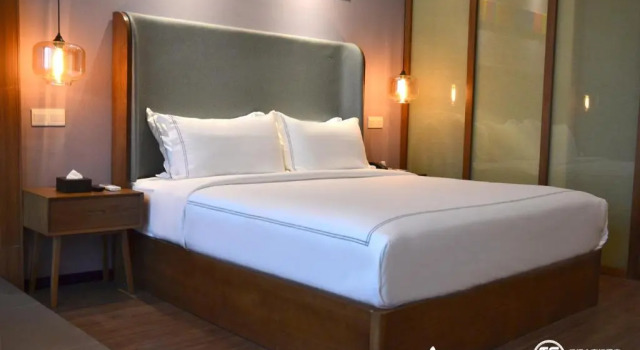 Люкс с видом на город Life All Suites Hotel Suzhou