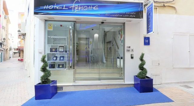 Hotel Fetiche Alojamiento con Encanto, Забронировать Отель Отели в центре Бенидорм с завтраком, отели в центре Бенидорм с завтраком
