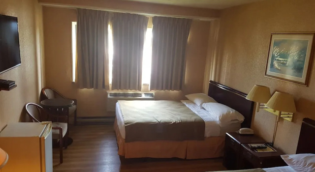 Номер Standard Chomedey Inn