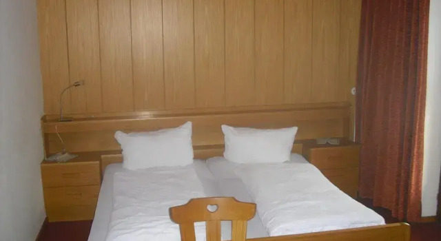 Hotel Edelweiss, Book Hotel Slingia Solda all'Ortles