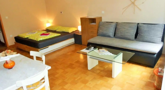 Apartment Honey Bee with SAUNA, Reserva ahora Apartamento Hoteles en Kobarid con desayuno, Desayunos