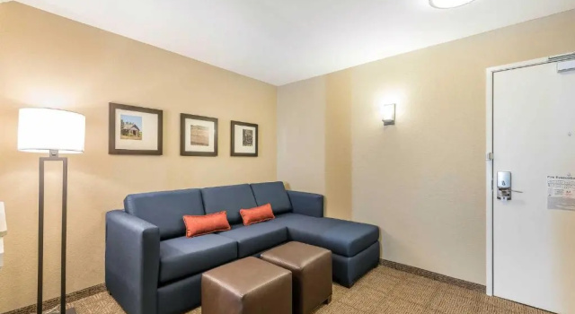 Люкс Comfort Inn & Suites Sidney I-80