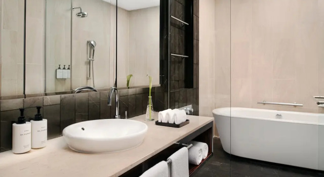 Люкс с 2 комнатами Отель InterContinental Dubai Festival City an IHG