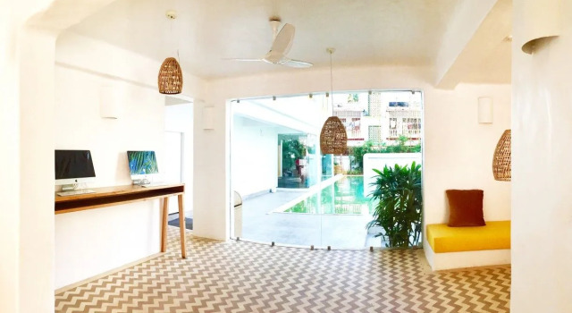 Bloom Hotel – Calangute, Rezerwuj Hotel Hotele w Calangute z parkingiem, Parking