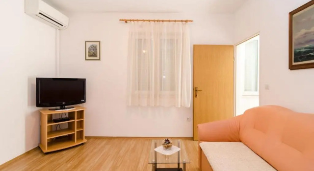Апартаменты c 1 комнатой с балконом Apartments Ivan