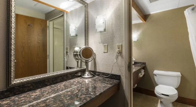 Business Suite Greenstay Hotel & Suites