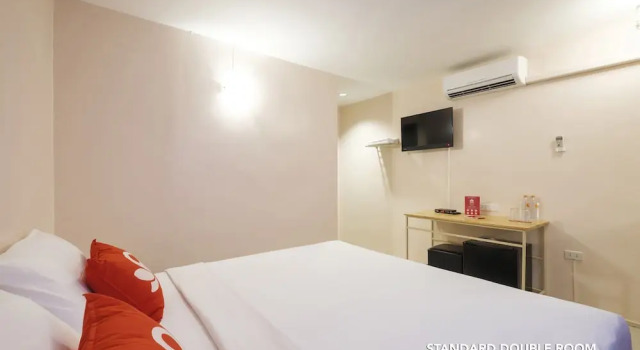 ZEN Rooms Phetchaburi 13, Забронировать Отель Недорогие отели Бангкока, рядом с Торговый комплекс СентрВорлд, недорого