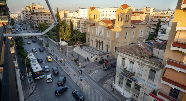 Dimotiko Theatro metro st. 1 bedroom 4 pers. flat