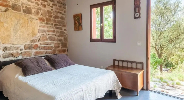 Quiet Vacation Home With Private Pool, Забронировать Дом для отпуска Виллы Овернь-Рона-Альпы, Вилла