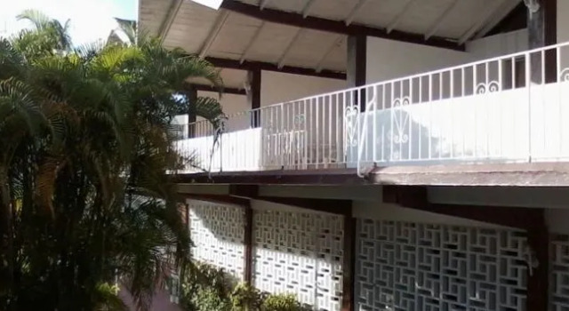 Regency Cove Hotel, Rezervovat Hotel Hastings Barbados