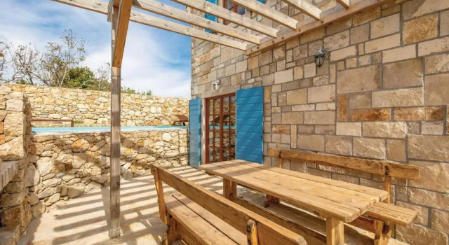 Mala Villa- private heated pool, Забронировать Вилла Отели Новалья 4 звезды, 4*