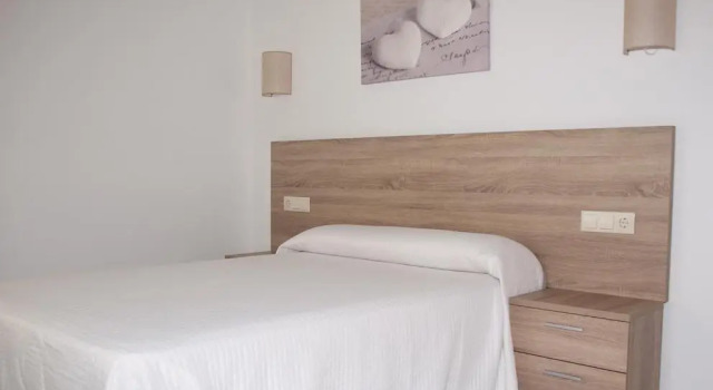 Hotel Punta Seame, Забронировать Отель Портоново Sanxenxo Municipality, рядом с Пляж Baltar