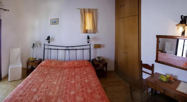 Двухместный номер Standard с балконом Byzance Hotel