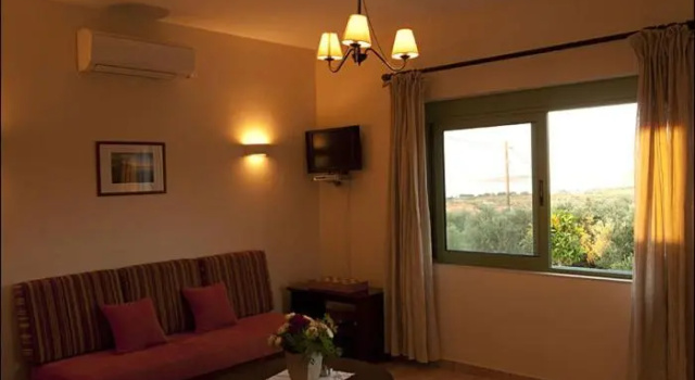 Liostasi Country Houses, Забронировать Отель Отели East Crete с бассейном, Бассейн
