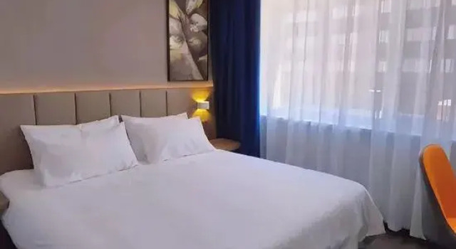 Люкс Superior 7 Days Premium Hotel (Heishan North Square)