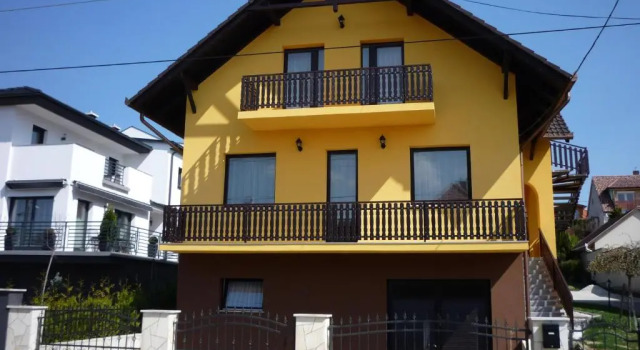 Apartmanház King, Buchen Sie Hotel Hévíz 