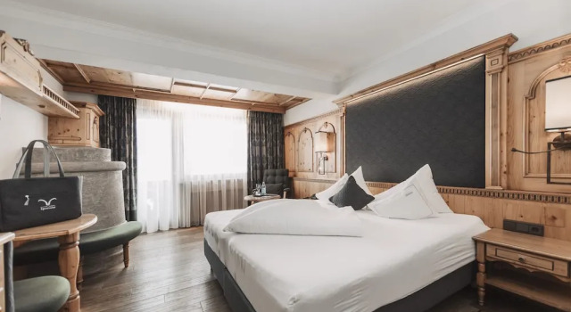 Двухместный номер Superior с балконом Alpine Resort Sportalm