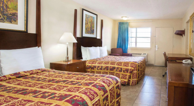 Knights Inn Orlando