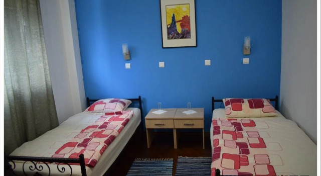 Radio Cafe Kanal 77 Hotel