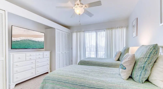 Sea Matanzas 2 by Distinctive Beach Rentals, Rezerwuj Apartament Hotele w Saint Augustine Area z parkingiem, Parking