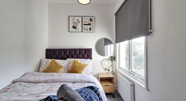 Lovely 2bed Apartment in Westcliff-on-sea!, Varaa Huoneisto Asunnot kohteessa Merseyside, Huoneisto