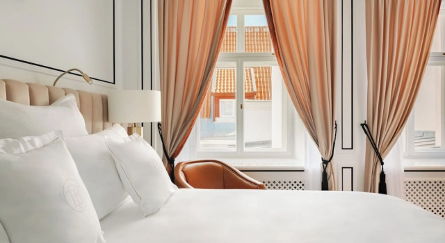 The Burman Hotel - Member of Small Luxury Hotels of the World, Забронировать Отель Отели Таллина 5 звезд, рядом с Roman-Catholic Cathedral of St Peter and Paul, 5*