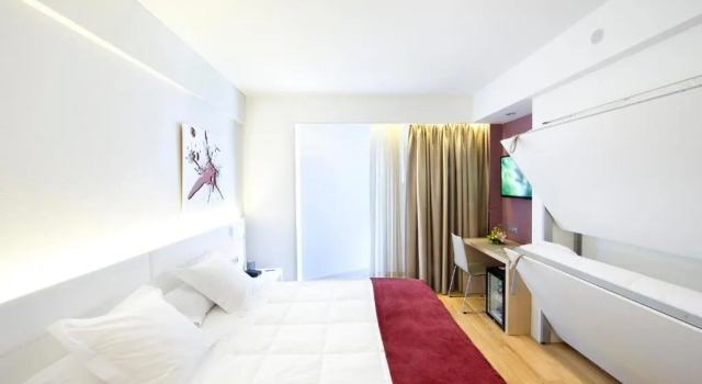 Четырёхместный номер Standard Sercotel Ciudad de Miranda