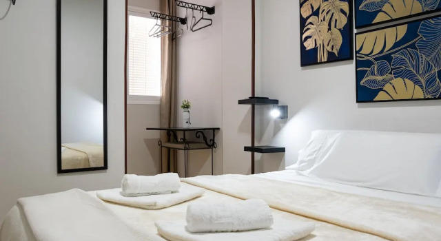 Двухместный номер Standard с балконом Hostal Cuevas