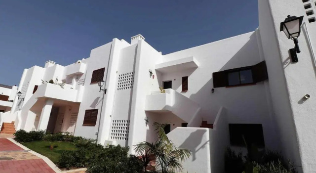 Marysol apartamento de lujo balcón azotea piscina comun a la playa