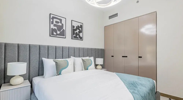 Апартаменты Modern Luxury 1BR Apt with Canal Panorama