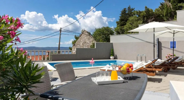 Holiday Home Dajana, Rezerwuj Apartament Hotele w Split-Dalmatia County z parkingiem, Parking