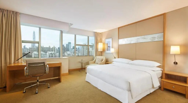 Двухместный номер Executive Four Points by Sheraton Shenzhen