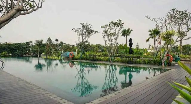 1BR Comfy Apartment at CitraLake Suites By Travelio, Book Apartment Jakarta Jakarta Province