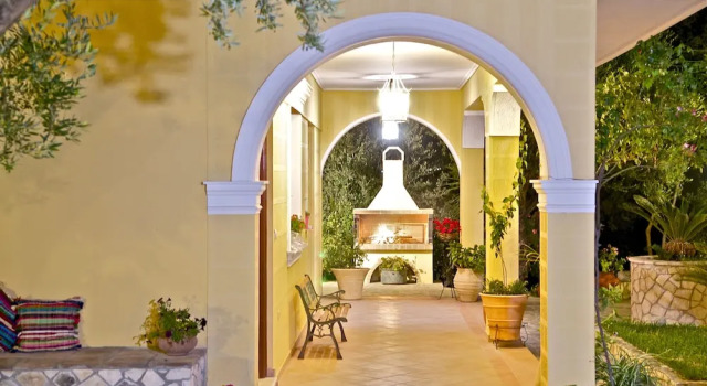 Xagnando Holiday Home, Забронировать Отель Отели Закинфа с завтраком, рядом с Площадь Демократии, Завтраки