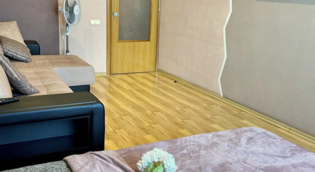 Arenda67 (Аренда67) на улице Кирова 36, Забронировать Апартаменты/квартира Недорогие отели Смоленска, рядом с Смоленский камерный театр, недорого