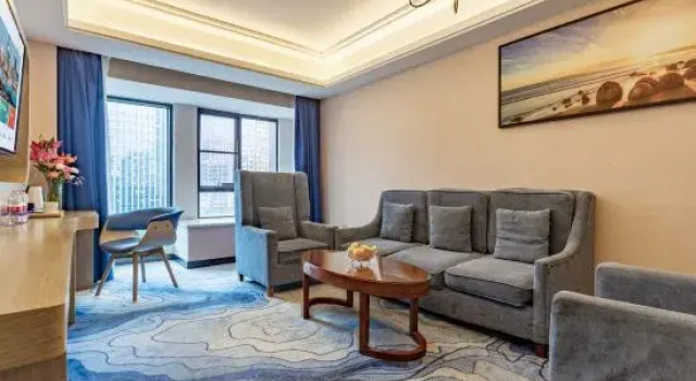 Люкс Deluxe Kyriad Hotel