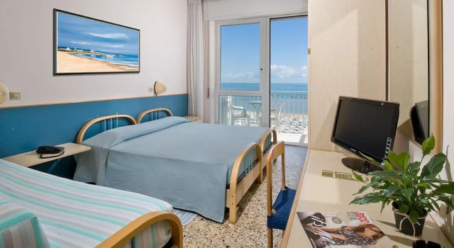 Hotel Mareblu, Забронировать Отель Отели Побережья Марок 3 звезды, 3*