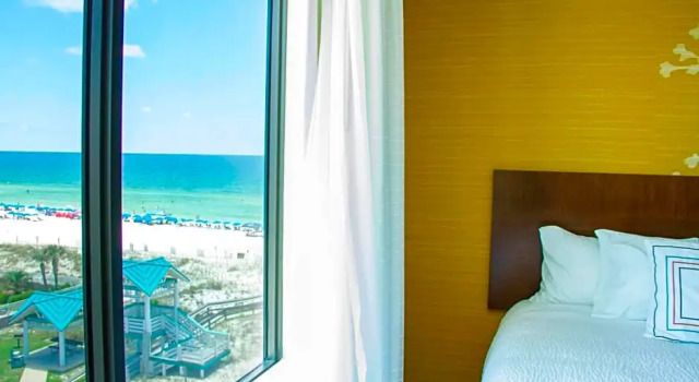 Номер Standard с частичным видом Wavecrest Lodge