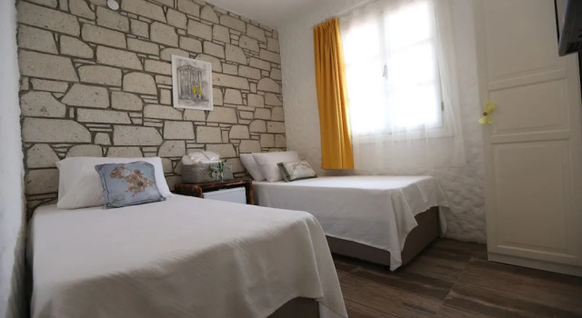 Peroni Hotel