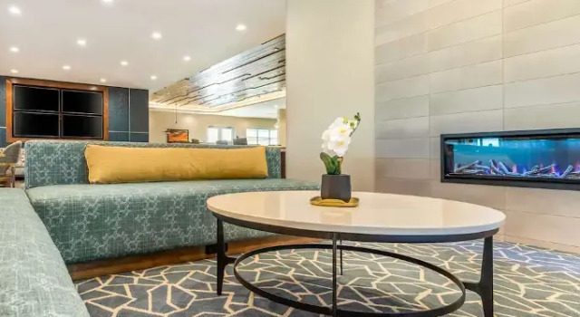 Cambria Hotel Bettendorf Quad Cities, Reserva ahora Hotel Bettendorf 