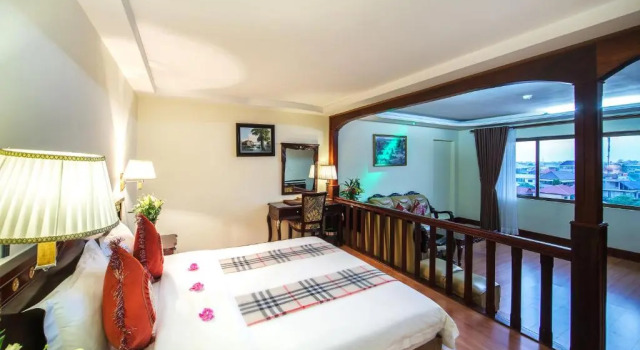 Люкс Executive Smiling Hotel
